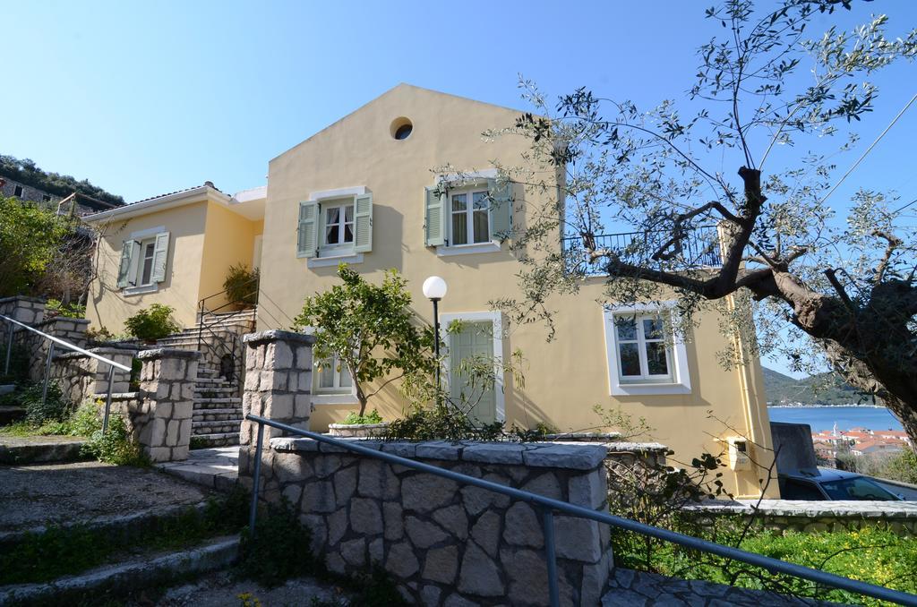 Yellow House Ithaca 瓦西 客房 照片